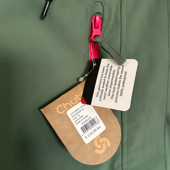 Waterproof wind protection Snow Jacket women size 18 runs like 16 - Picture 5 of 10